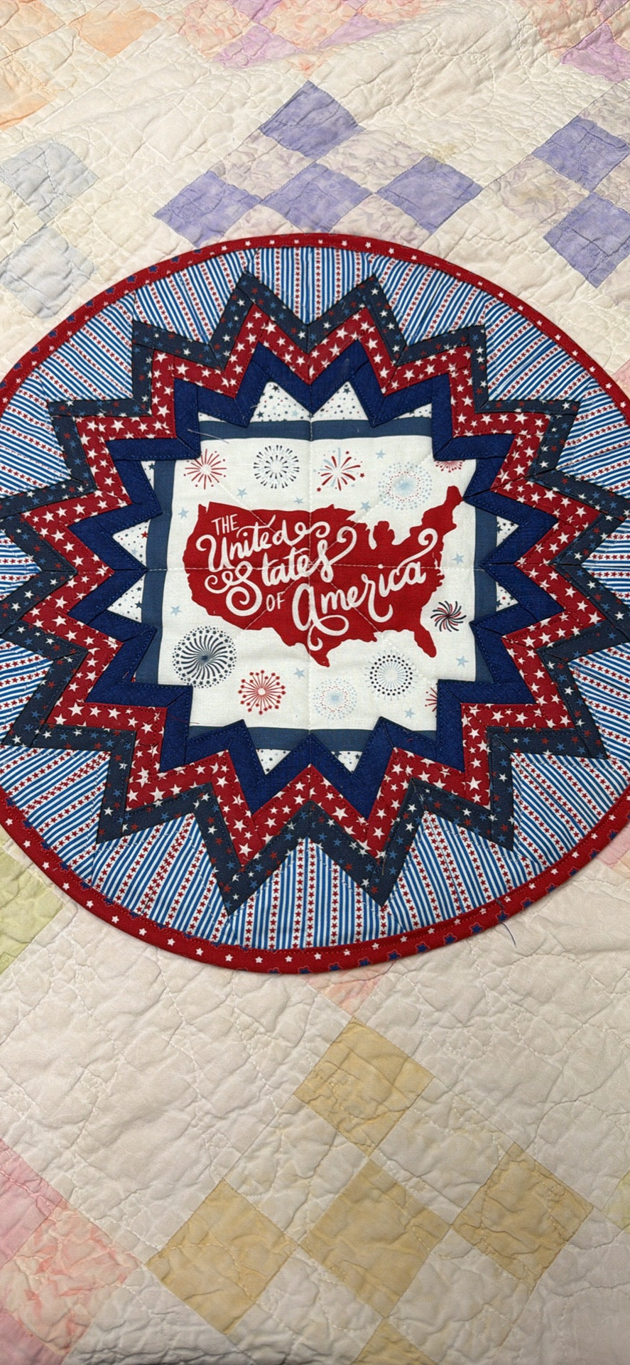 Patriotic table topper
